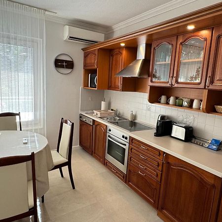 Selyemakacapartman Balatonlelle Ngoại thất bức ảnh