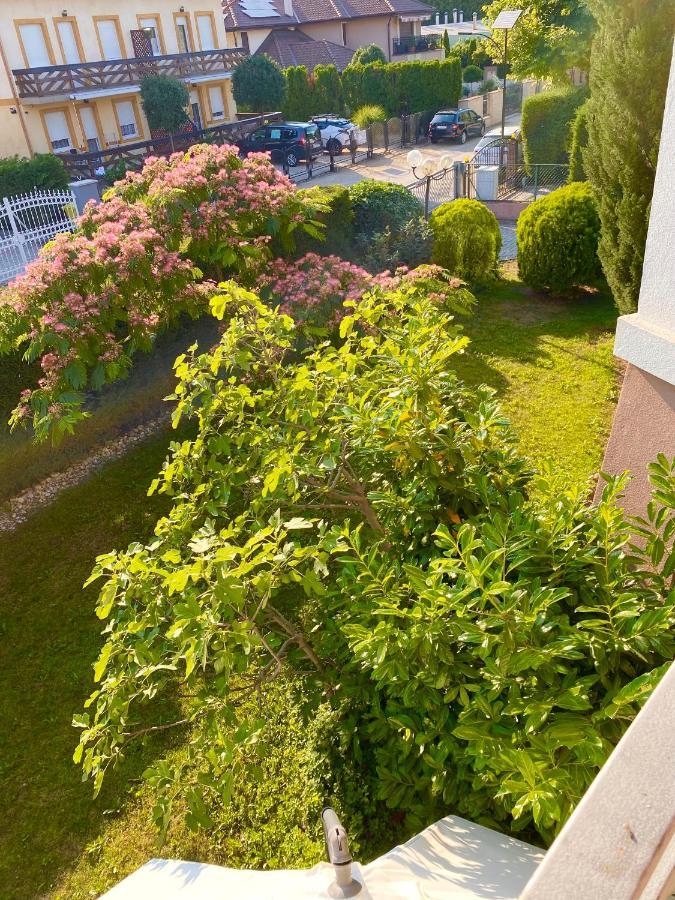 Selyemakacapartman Balatonlelle Ngoại thất bức ảnh